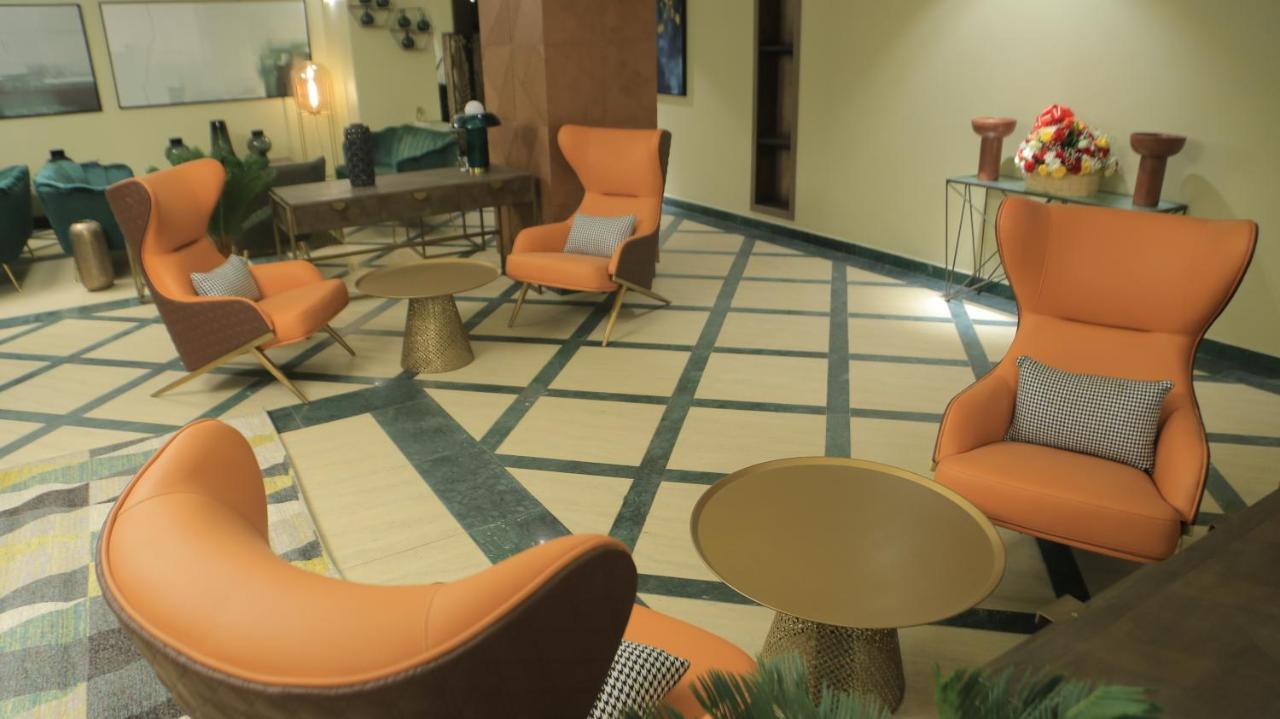 Zara Garden Hotel And Apartments Кампала Екстериор снимка