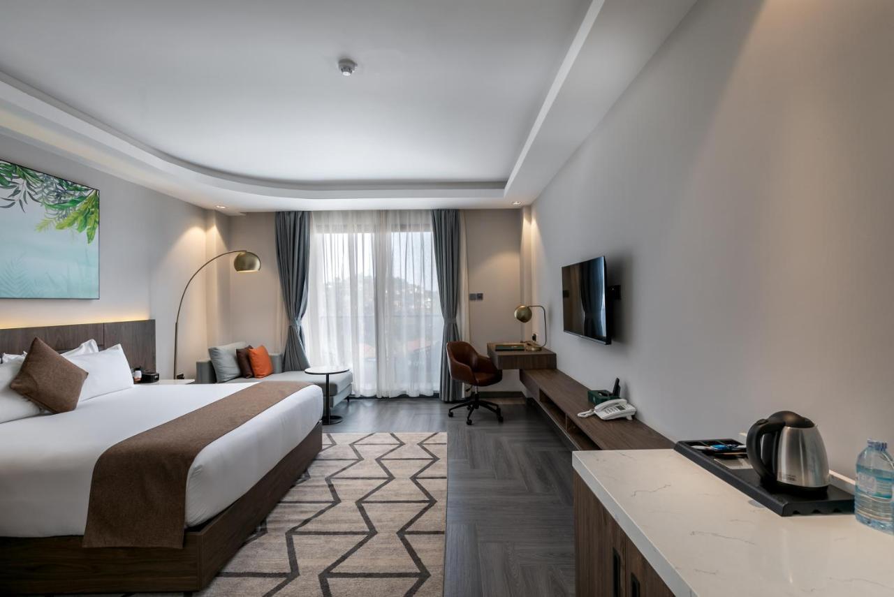 Zara Garden Hotel And Apartments Кампала Екстериор снимка