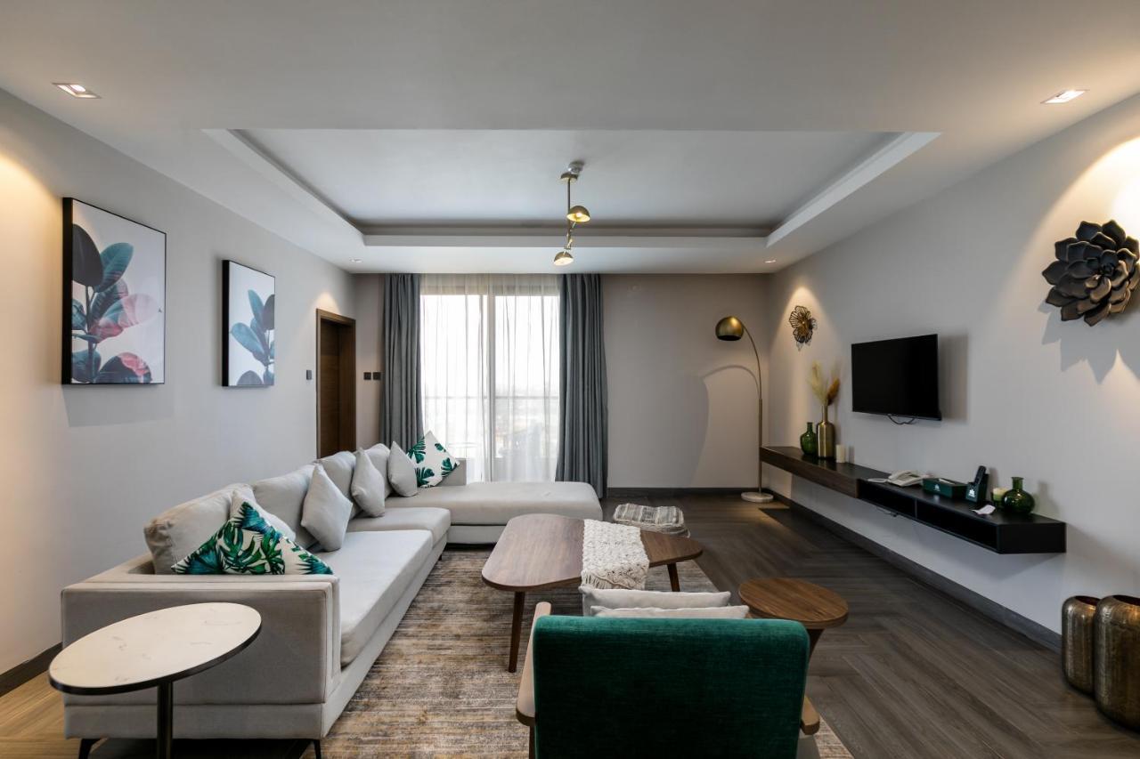Zara Garden Hotel And Apartments Кампала Екстериор снимка