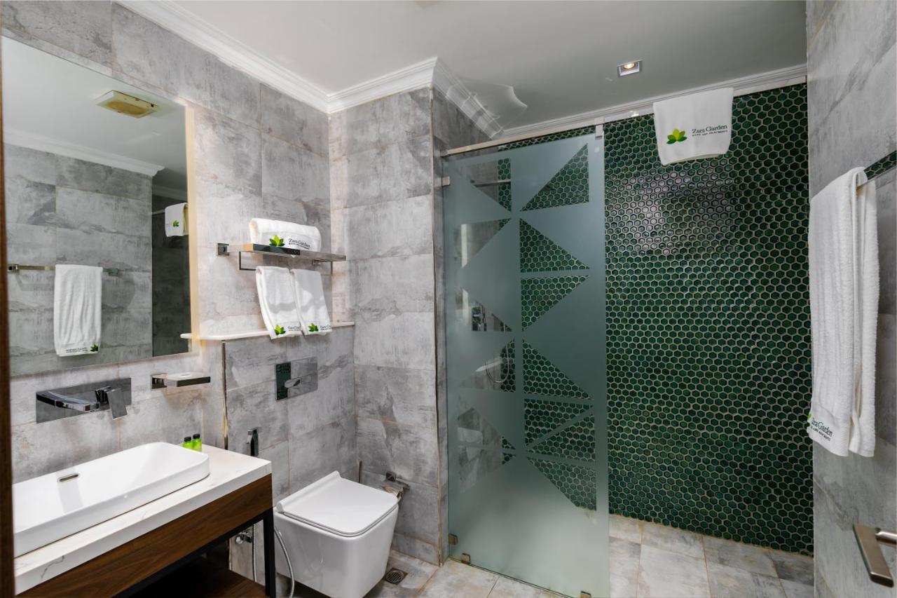 Zara Garden Hotel And Apartments Кампала Екстериор снимка